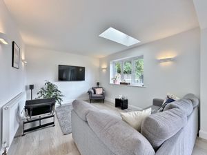 Photo 8- click for photo gallery